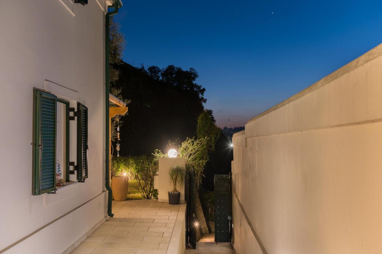 Myronis Villa Corfu Town Exterior photo